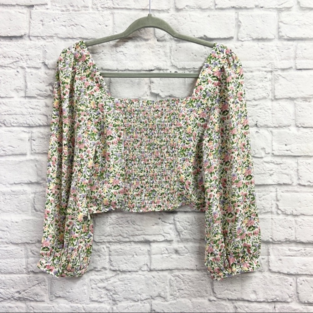 Lulus Womens Even Sweeter Floral Print Crop Top Size M 3/4 Sleeve White NWT - Picture 7 of 10